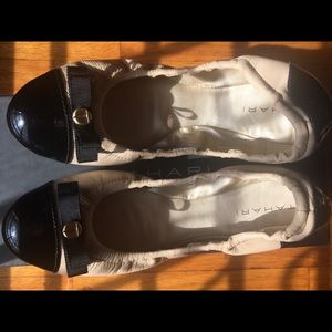 Tahari Gibson cream and black ballerina flat.